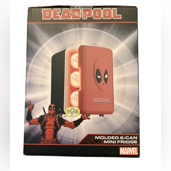 Mini Fridge - Picture 3 of 4